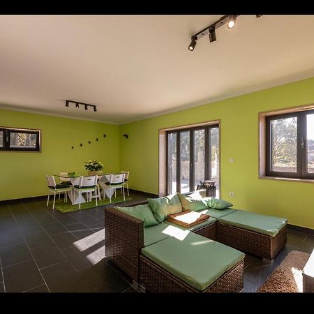 Figueiro Modern Three Bedroom House מראה חיצוני תמונה