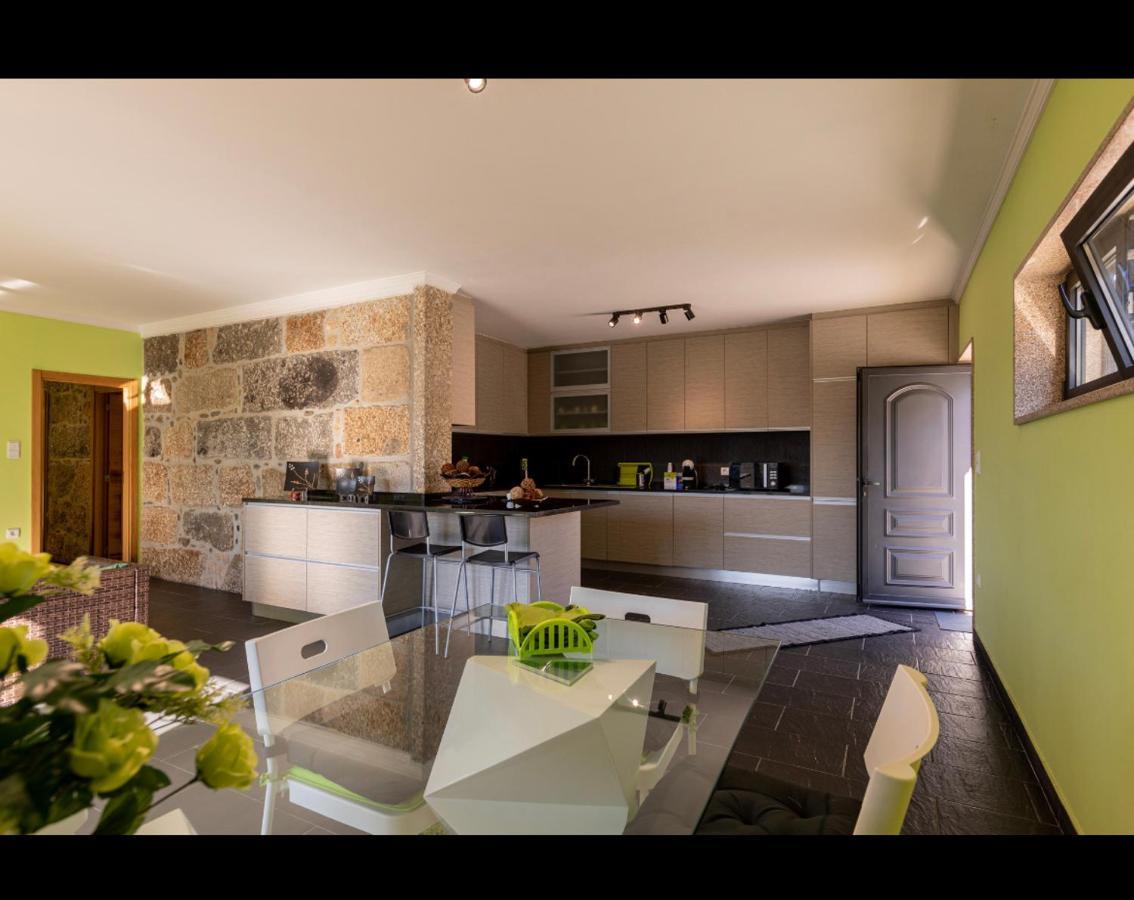 Figueiro Modern Three Bedroom House מראה חיצוני תמונה